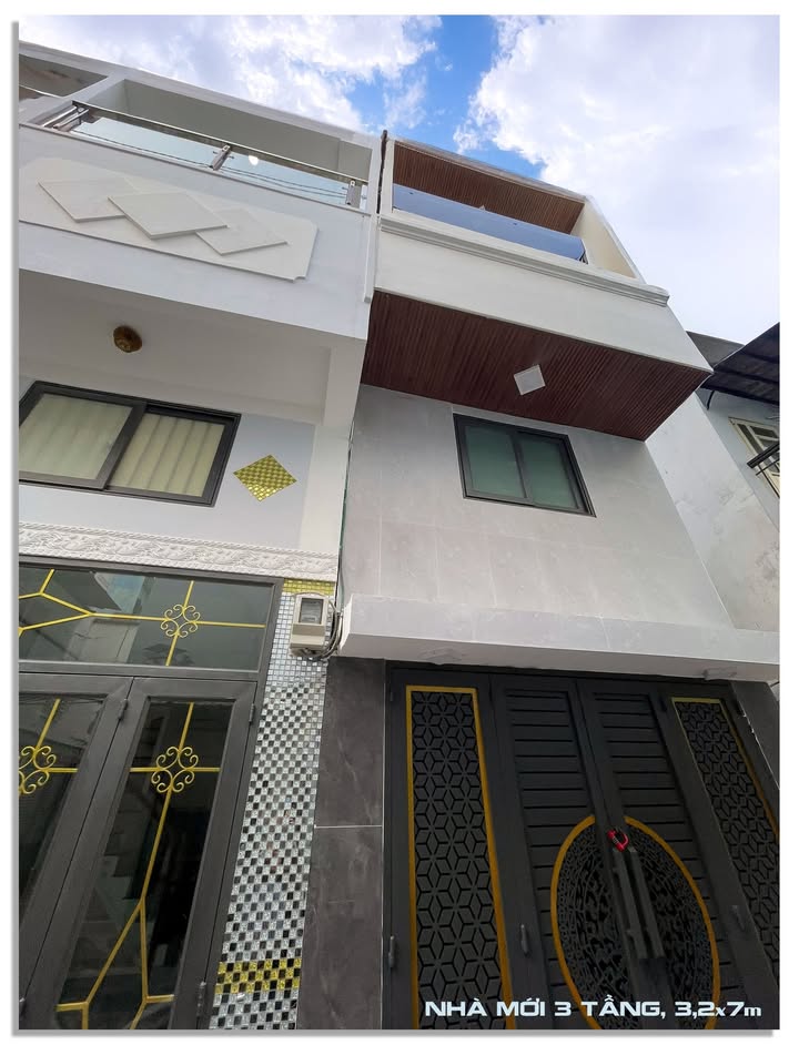 Nhà mới bán gấp Quận 1 21.7m² giá 4.55 tỷ - Gần Chợ Bến Thành!