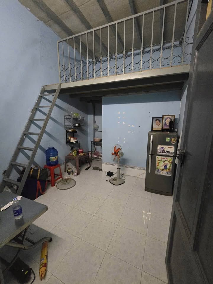 Phòng cho thuê đường Số 9, Bình Hưng Hòa 14m² chỉ 2 triệu/tháng - Vào ở ngay!