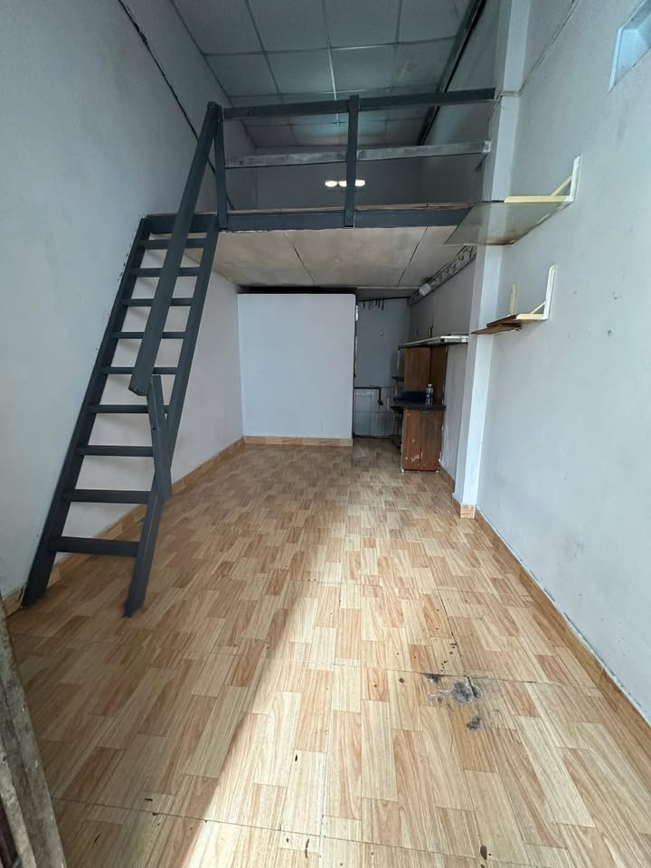 Phòng cho thuê Ấp Chiến Lược, Bình Tân 21m² - Gần chợ Gò Xoài, giá tốt!