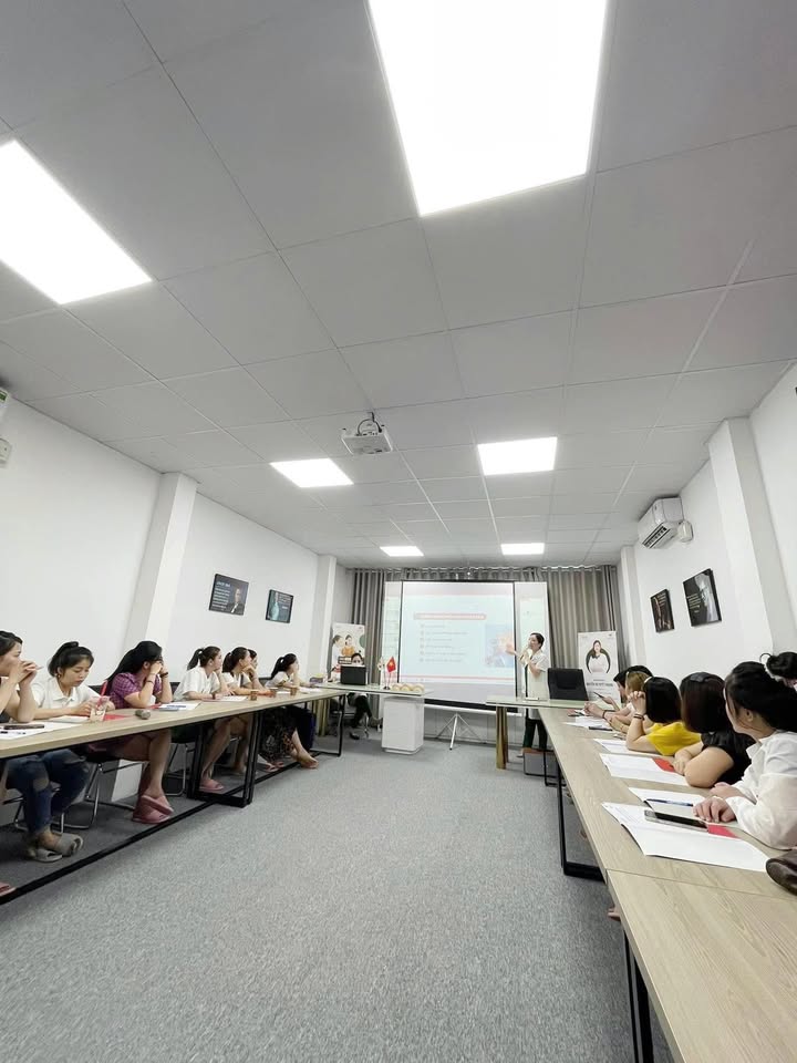 Văn phòng cho thuê tại phố Hoàng Đạo Thúy, Thanh Xuân 35m² chỉ 6 triệu - View thoáng mát!