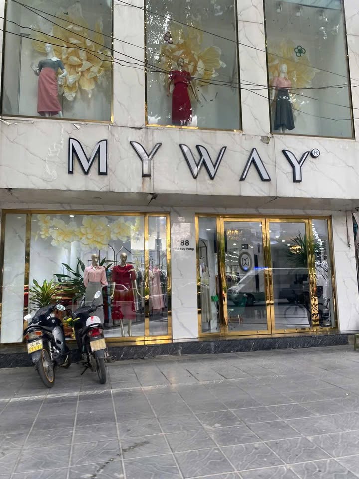 Mặt bằng kinh doanh cho thuê tại Trần Duy Hưng 170m² - Lô góc hai mặt tiền cực VIP!