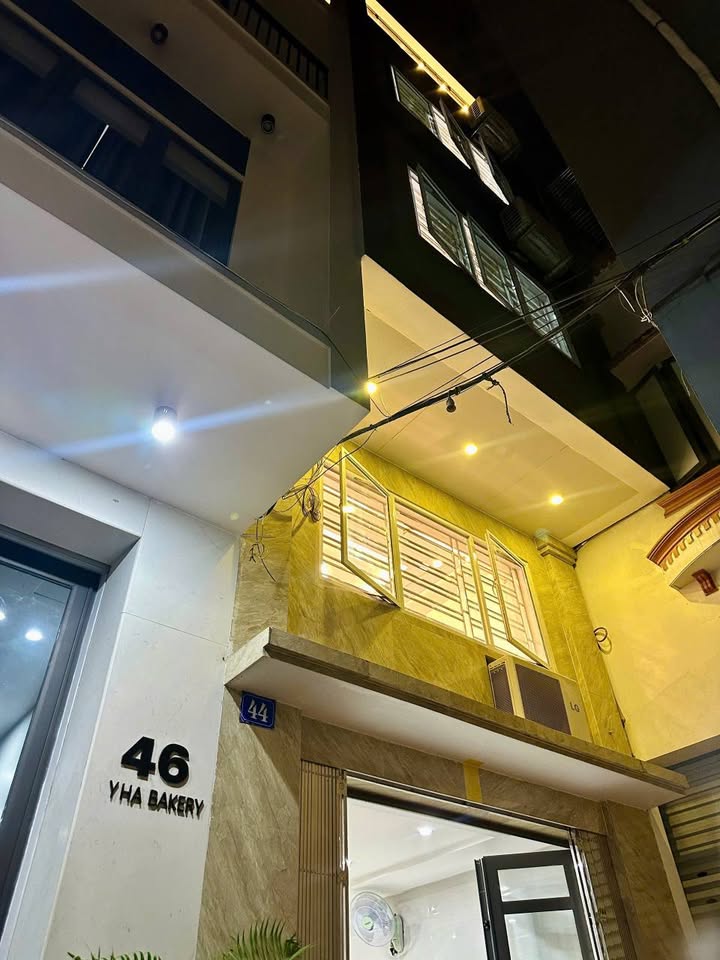 Nhà 5 tầng độc lập tại Chợ Con, Hồ Sen, Hải Phòng 31m² giá 2.68 tỷ - Nở hậu đẹp phong thủy!