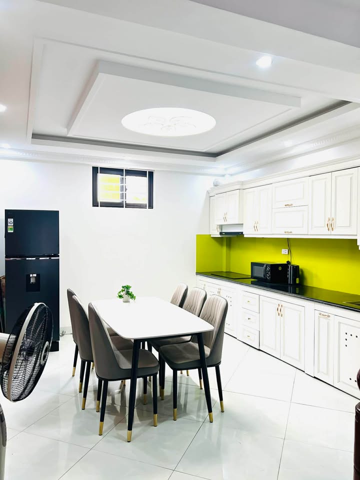 Nhà 3 tầng cho thuê tại Hoàng Huy An Đồng - Tiện nghi đầy đủ, giá tốt!