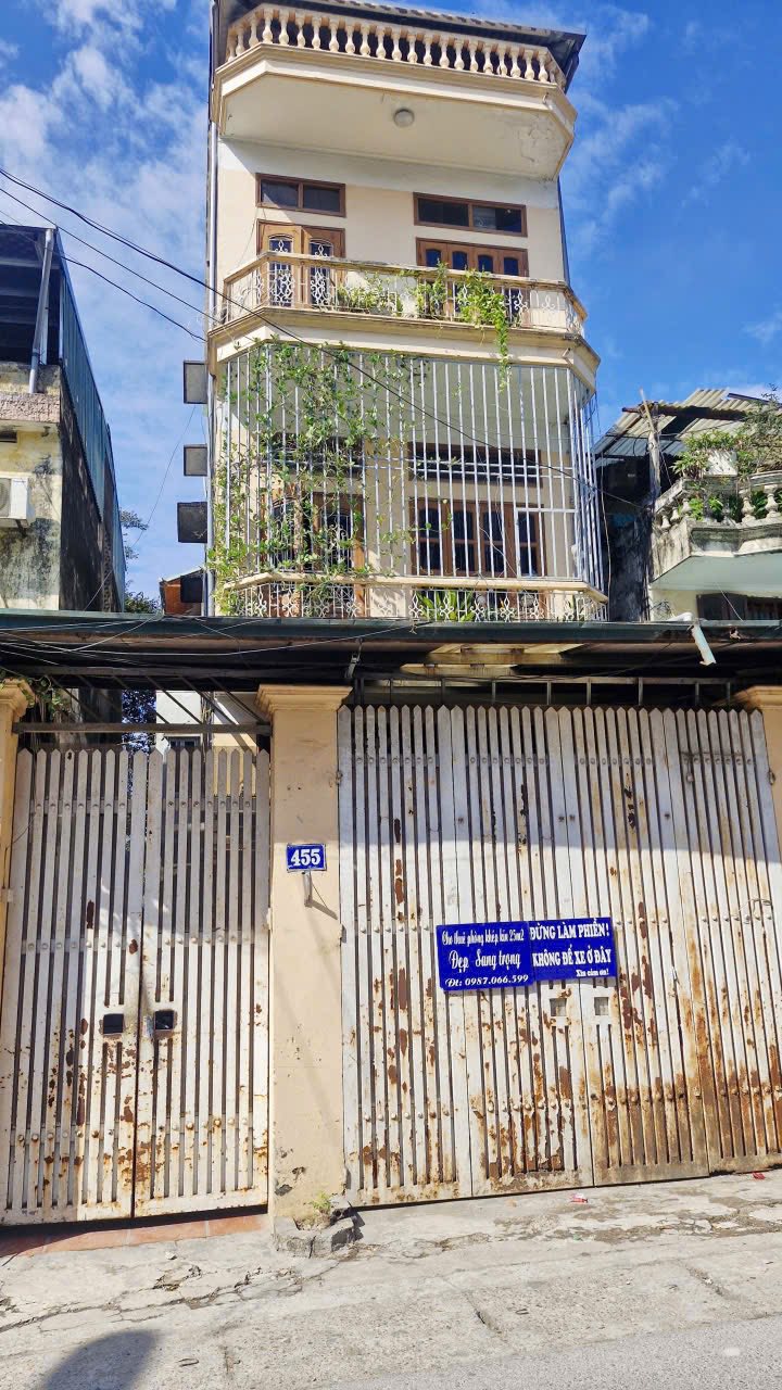 Nhà phố Hoàng Công Chất, Bắc Từ Liêm 100m² giá 25 triệu - Mặt phố kinh doanh sầm uất!