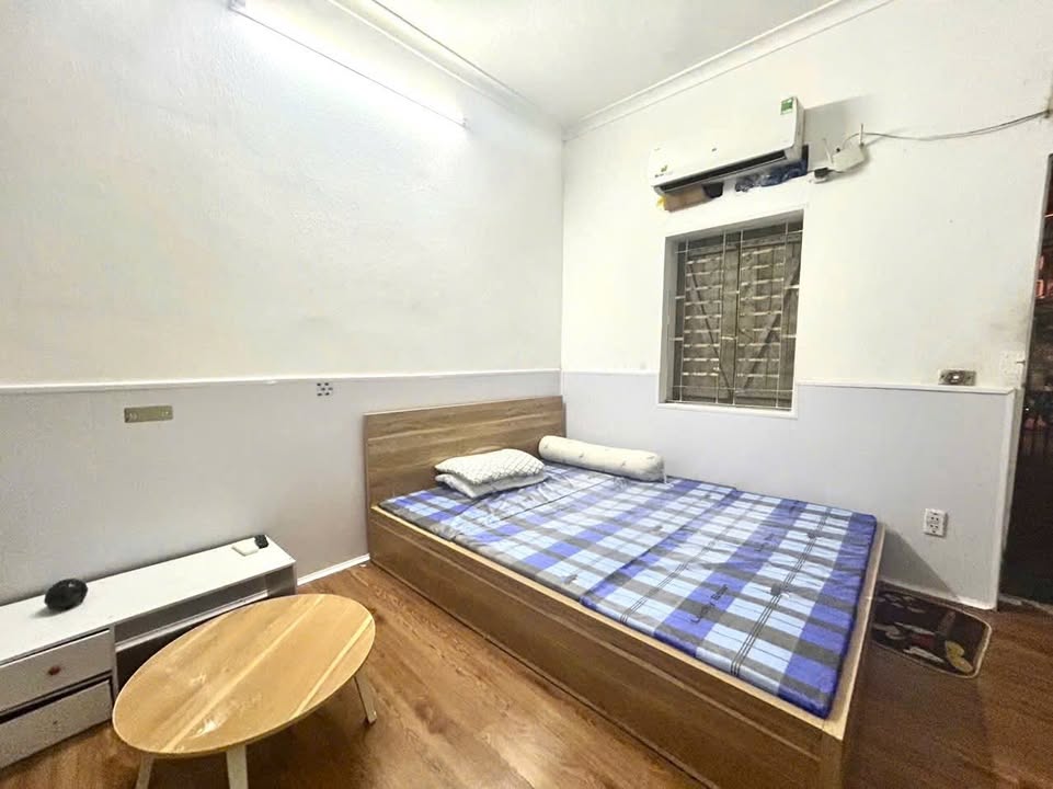 Phòng trọ cho thuê tại đường Hồ Tùng Mậu, Cầu Giấy - Giá chỉ 2.7 triệu/tháng, đầy đủ nội thất!