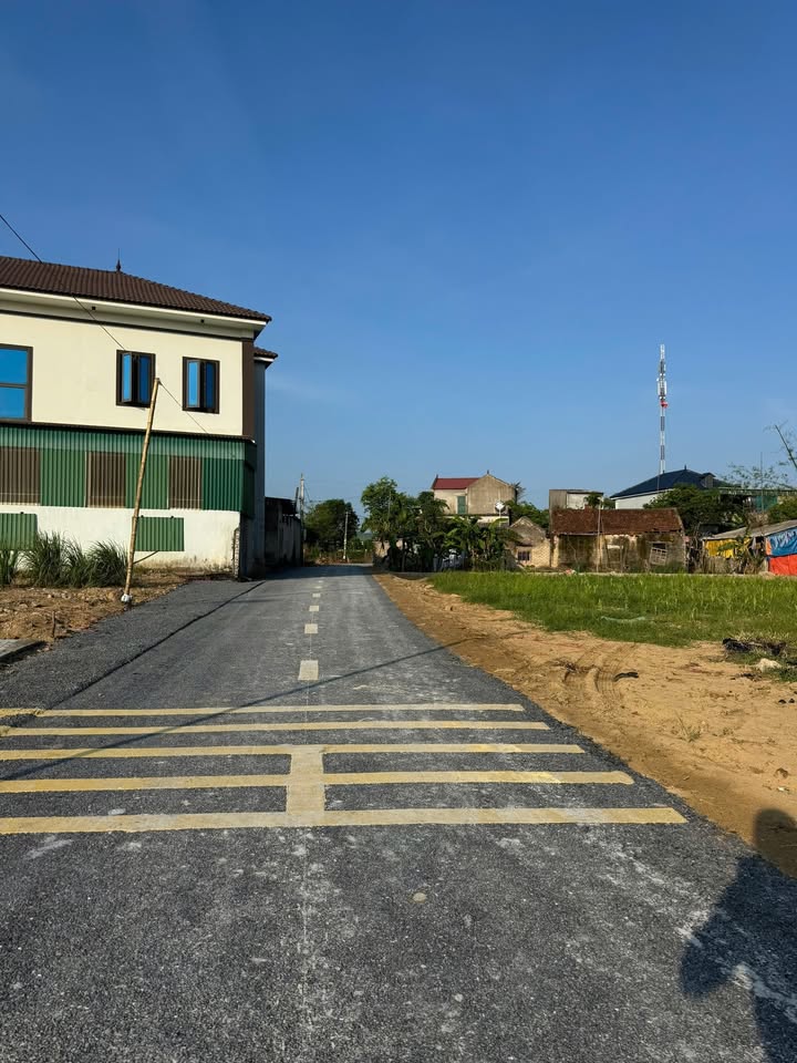 Lô đất 70m² Nghi Phong, Nghi Lộc chỉ 2.6 tỷ - Vị trí đẹp, giao thông thuận lợi!