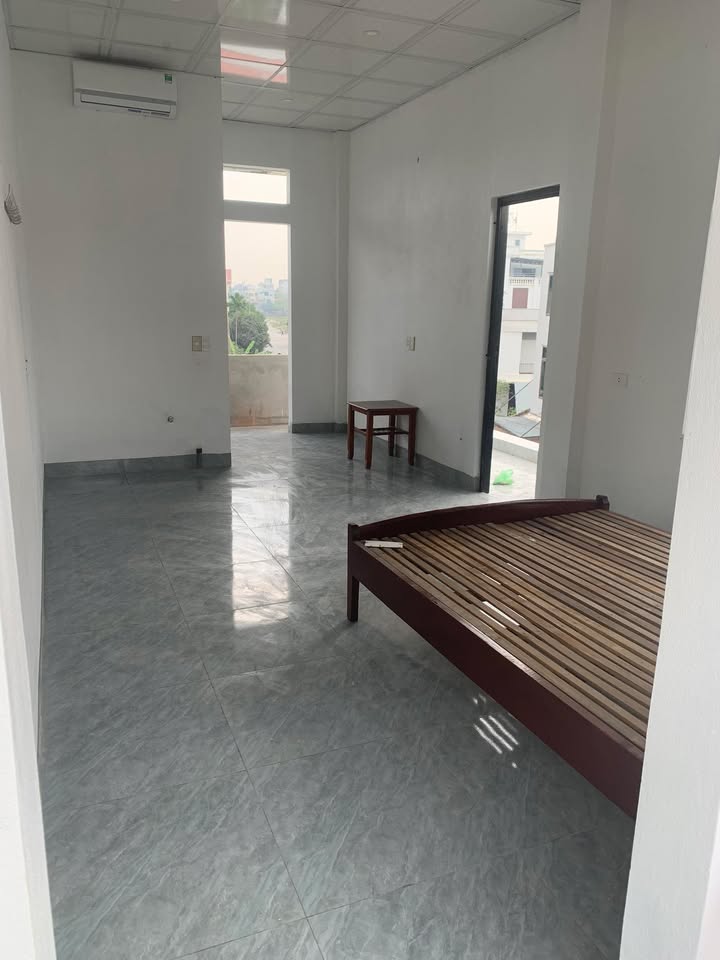 Phòng trọ cho thuê tại 47 Đỗ Đại, Quảng Thắng - Nóng lạnh, điều hòa đầy đủ!