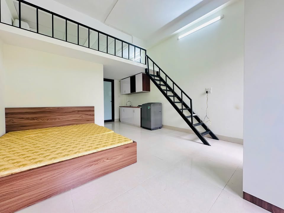 Căn hộ cho thuê 35m² đường Hoàng Mai, giá 5.5 triệu - Full nội thất, siêu thoáng!