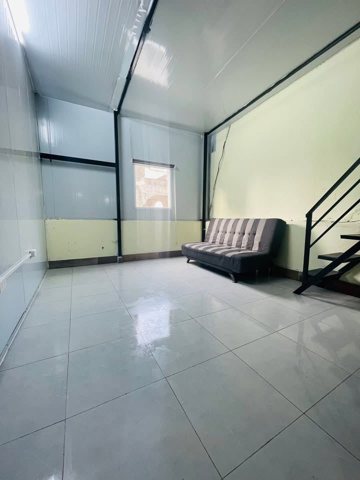 Phòng cho thuê tại Hoàng Mai 30m² giá 2.7 triệu - Nội thất đầy đủ, sẵn sàng vào ở!