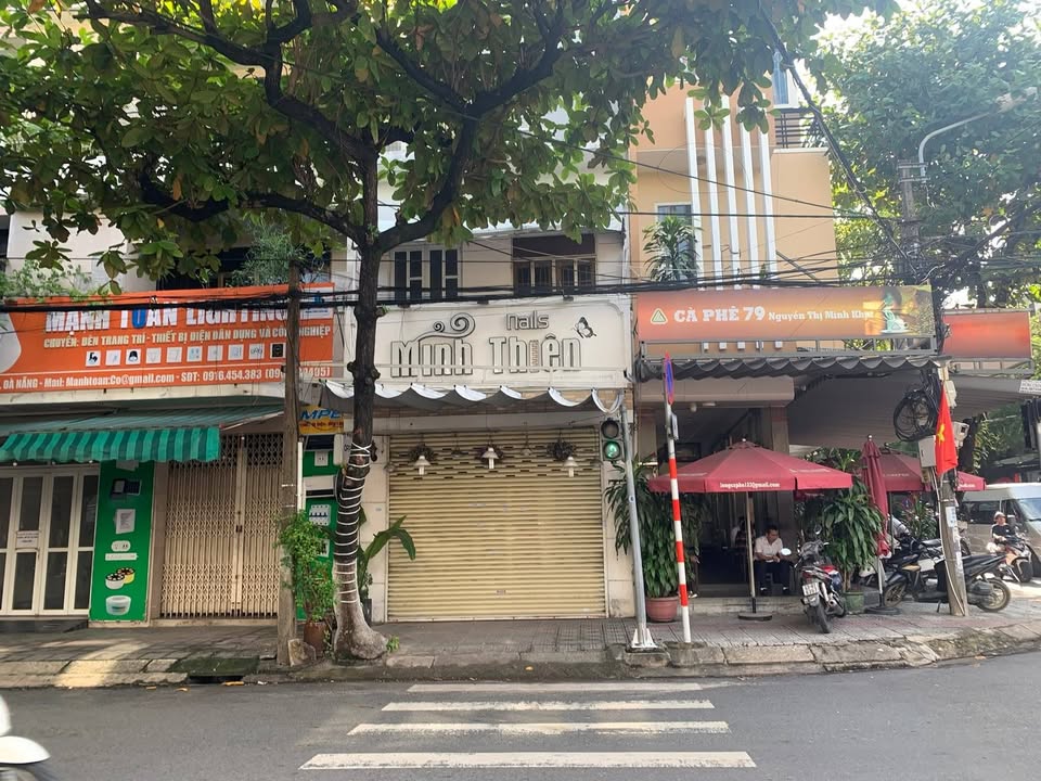 Nhà 2 tầng mặt tiền Nguyễn Thị Minh Khai Đà Nẵng 32m² giá 6.8 tỷ - Thương lượng ngay!