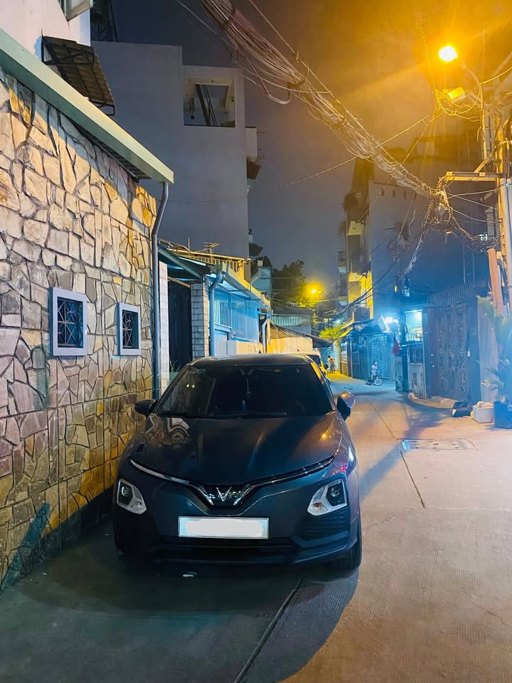 Nhà 2 tầng Lê Quang Định, Bình Thạnh 40m² giá 3.x tỷ - Full nội thất, sẵn sàng vào ở!