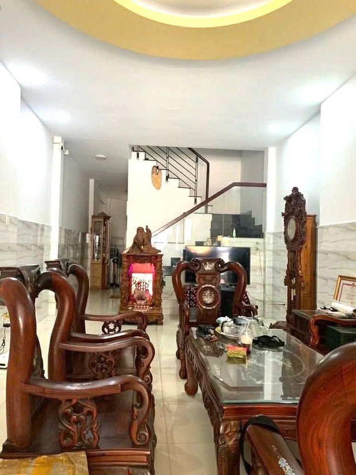 Mặt tiền kinh doanh 54B Bà Hom, quận 6, 72m² giá 2X tỷ - Dòng tiền ổn định 70 triệu/tháng!