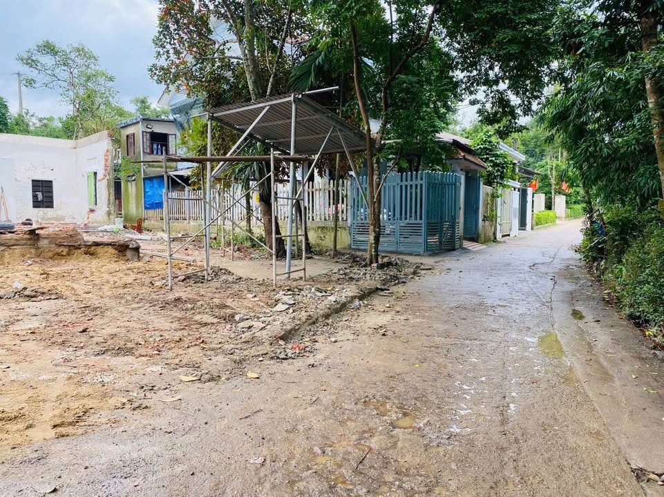 Đất đẹp Kiệt 69 Lê Ngô, Thủy Xuân, Huế 135m² giá 1,6 tỷ - Đầu tư tiềm năng!