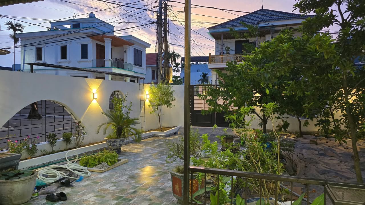 Nhà cho thuê Nam Sơn, An Dương 215m² giá 7 triệu - Full đồ, sân rộng!