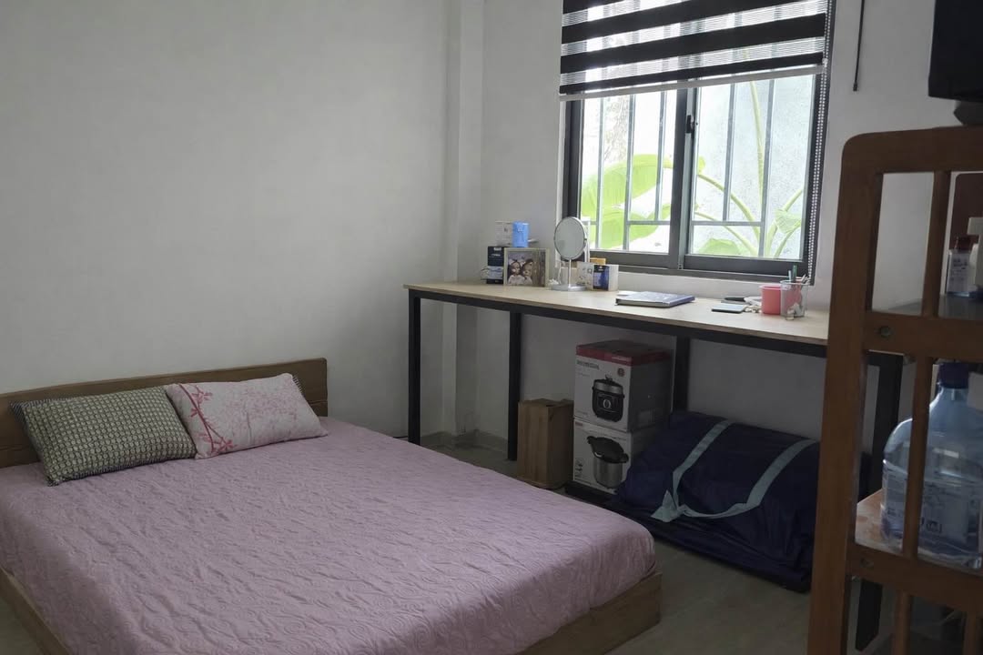 Nhà lô góc 3 mặt thoáng khu đô thị Hòa Quý 161m² giá 10 tỷ - Cơ hội hiếm có!