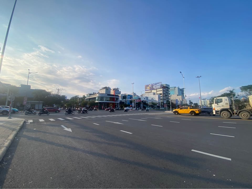 FrontHouse 252m² đường Xô Viết Nghệ Tĩnh - Kinh doanh hiệu quả, giá 5 tỷ!