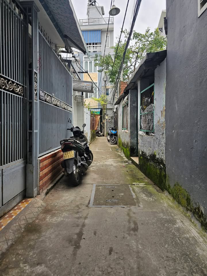 Nhà gác lửng 50m² K448 Trưng Nữ Vương - Giá chỉ 2.99 tỷ, bớt lộc cho khách thiện chí!