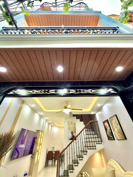 Nhà đẹp 3 phòng ngủ đường Nguyễn Văn Đậu Bình Thạnh 34m² giá 6.3 tỷ - Đầu tư không thể bỏ qua!