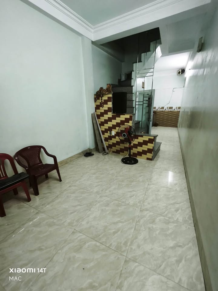 Nhà riêng cho thuê đường Phạm Hữu Điều, Hải Phòng - 2,5 tầng, 2 phòng ngủ chỉ 3 triệu/tháng!