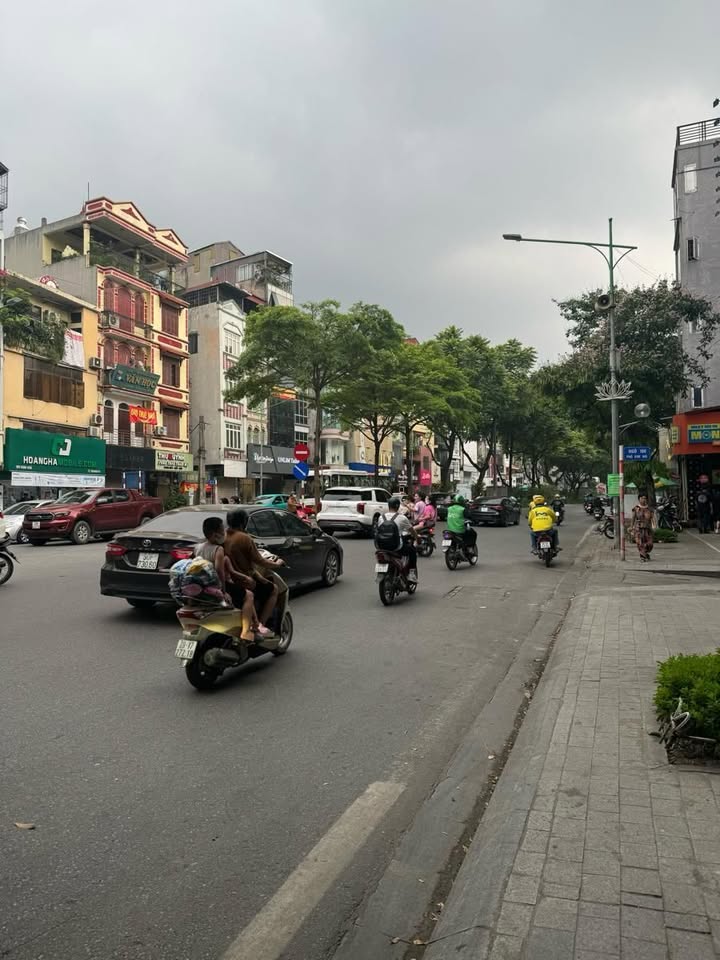 Nhà riêng Vũ Trọng Phụng - Thanh Xuân 35m² giá 7 tỷ - Cơ hội vàng cho chủ đầu tư!