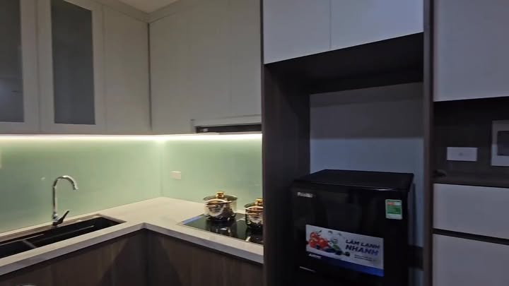 Căn hộ chung cư Quảng Thành 2PN giá 5.5 triệu - Full nội thất mới tinh!