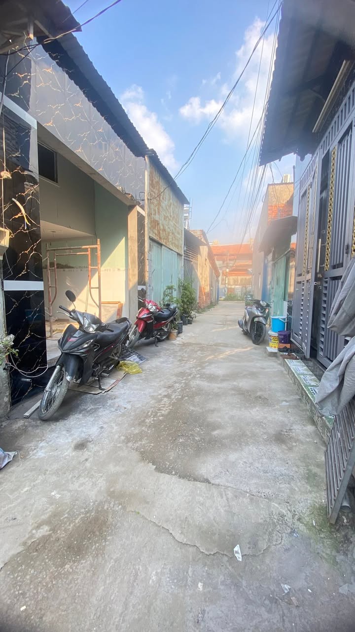 Nhà phố Bình Chánh 40m² giá 1.39 tỷ - Bán gấp, bớt lộc cho khách thiện chí!