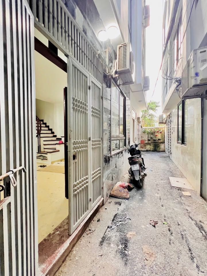 Nhà phố Tô Vĩnh Diện, Thanh Xuân 38m² giá 8 tỷ - Thiết kế hiện đại, sẵn ở ngay!