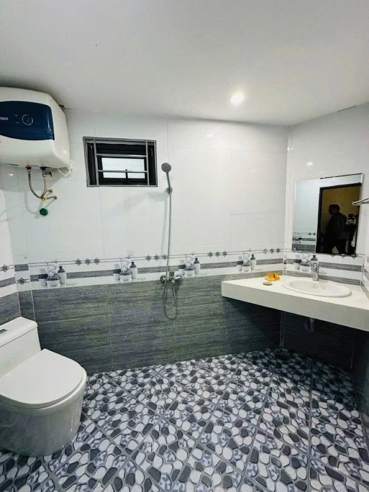 Nhà phố Phương Liệt, Thanh Xuân 45m² - Chính chủ bán, an ninh tốt!