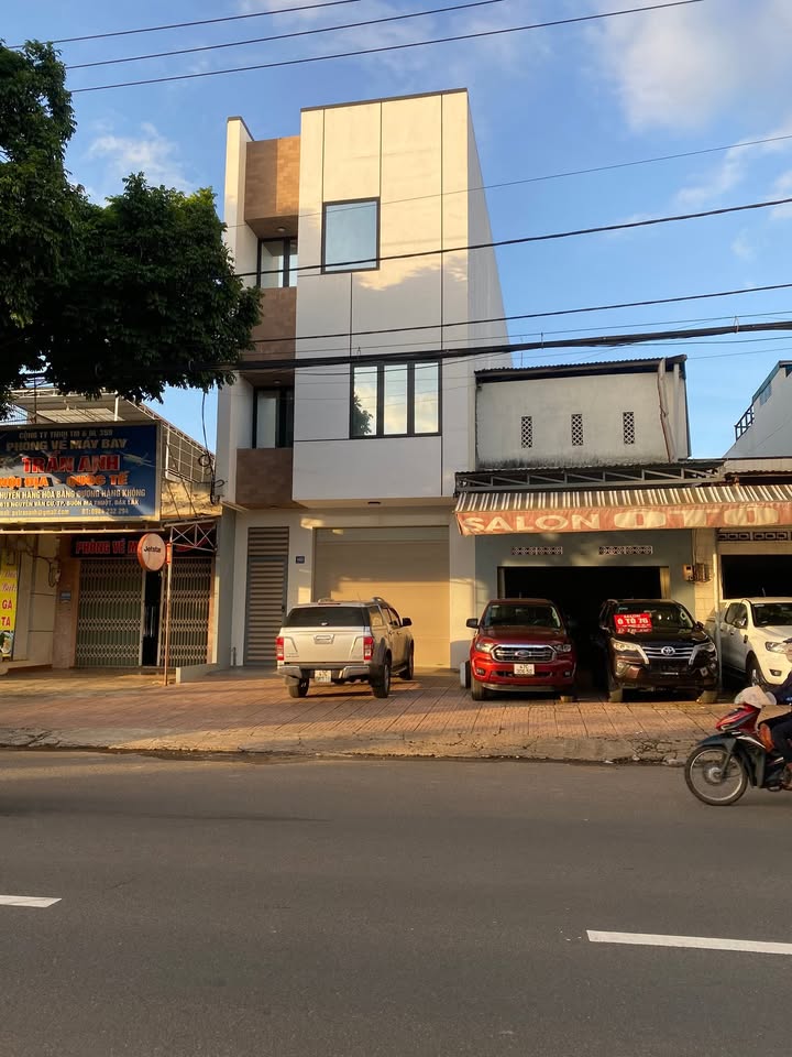 Cho thuê mặt tiền kinh doanh 463 Nguyễn Văn Cừ, 75m² - Vị trí đắc địa, thuận tiện buôn bán!