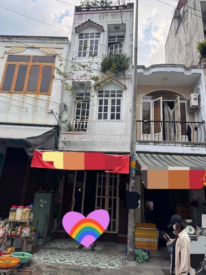 Mặt bằng kinh doanh cho thuê tại chợ Phường Tân Quy, Quận 7 - Giá 12 triệu, đông đúc khách hàng!