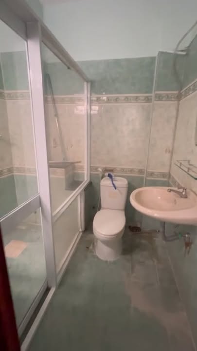 Phòng cho thuê đường Nguyễn Minh Hoàng, Tân Bình 5m² - Giá chỉ 4.8 triệu!