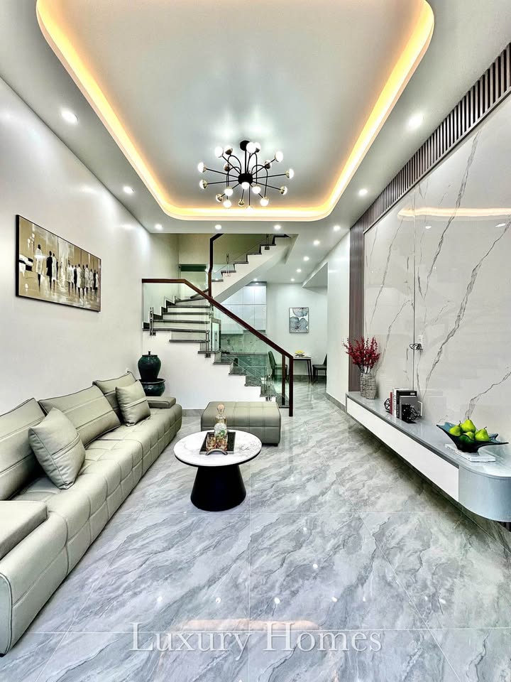 Nhà góc Đình Đông, Lê Chân 43m² giá 2.99 tỷ - Nhà mới, nội thất sang trọng!