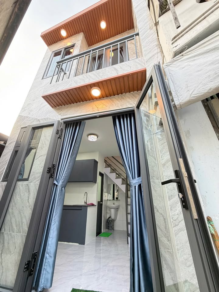 Nhà Hóc Môn Thới Tam Thôn 14m² giá 750 triệu - Sẵn sàng vào ở ngay!