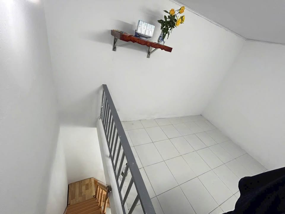 Nhà đẹp Đống Đa 15m² giá chỉ 1.35 tỷ - Ô tô 10m ra phố!