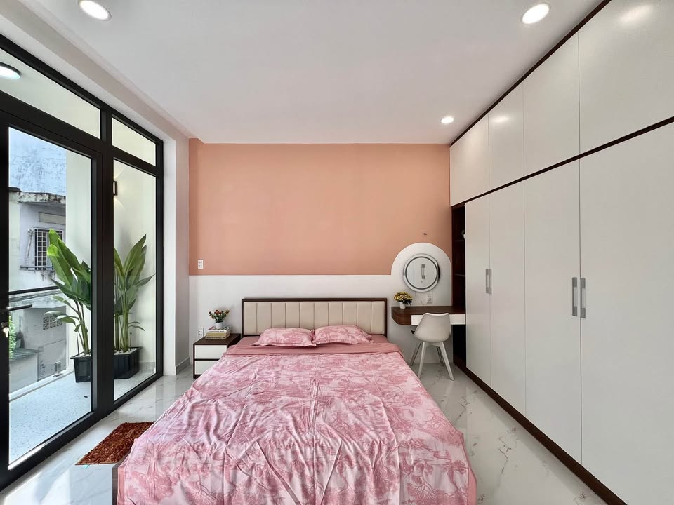 Shophouse Vạn Kiếp, Bình Thạnh 40m² giá 6 tỷ - Giao dịch nhanh chóng!