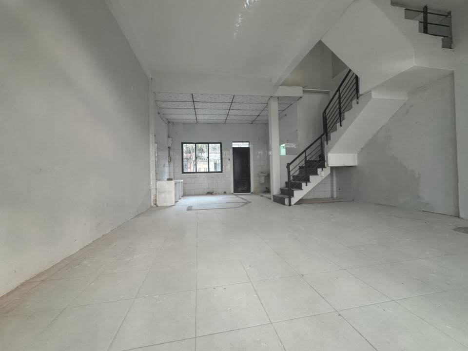 Nhà cho thuê mặt tiền Nguyễn Tất Thành 56m² giá 12 triệu - Phù hợp làm văn phòng hoặc quán cà phê!