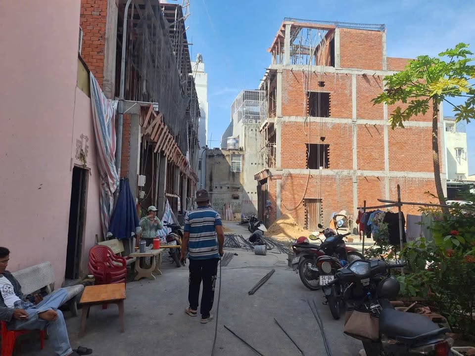 Bán đất hẻm 246, đường Lê Văn Quới, Bình Tân - Diện tích 56m², giá 4.65 tỷ, sổ hồng chính chủ!