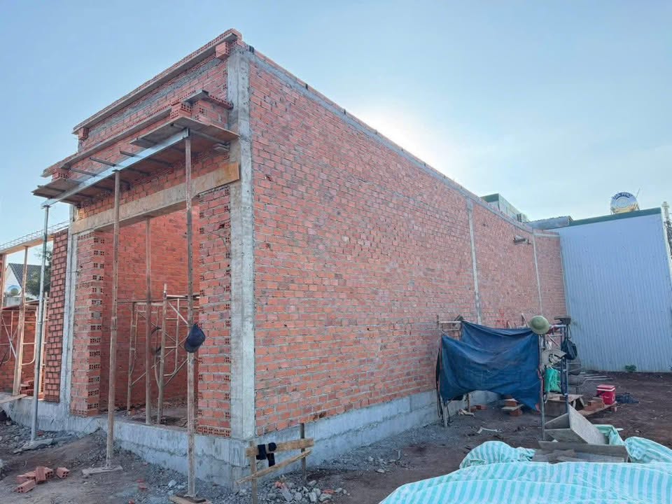 Nhà hẻm 473/14 Y Moan Buôn Ma Thuột 80m² giá 1.35 tỷ - Sổ đỏ chính chủ!