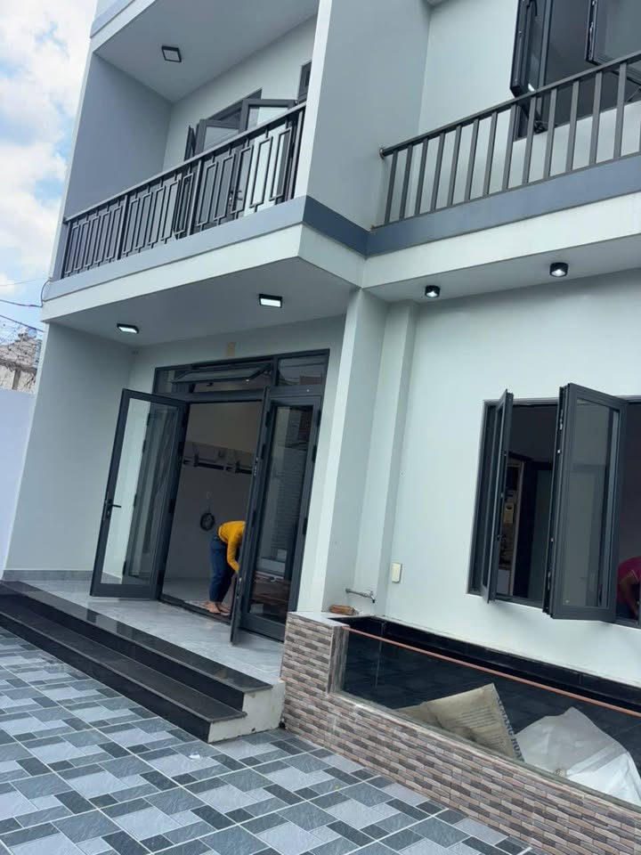 Nhà 2 tầng tại Hòa Xuân, Đà Nẵng 217m² giá 4.95 tỷ - Sở hữu ngay trong năm mới!