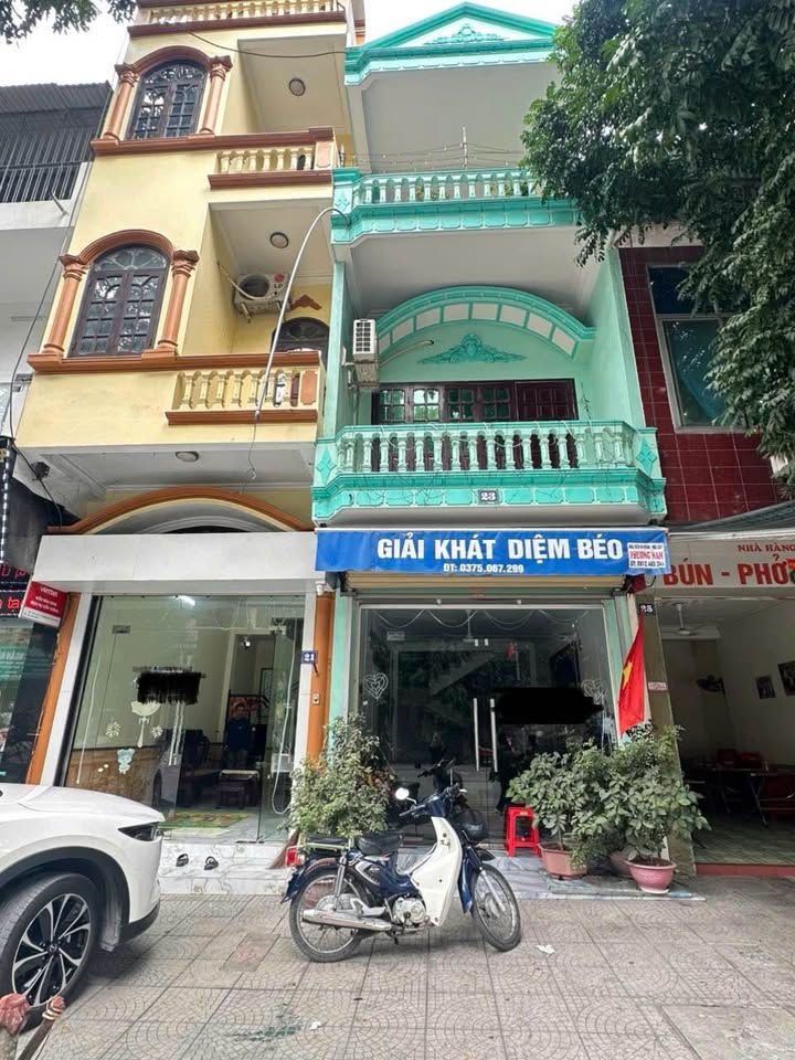 Nhà mặt phố Trưng Vương Uông Bí 42m² giá 4.xxx tỷ - Chính chủ bán gấp!