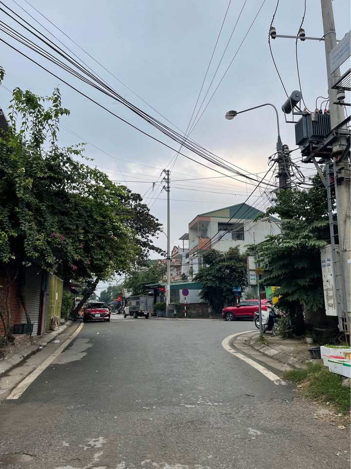 Nhà cấp 4 mặt đường Nông Tiến Tuyên Quang 52m² giá 1.2 tỷ - Đầu tư sinh lời ngay!