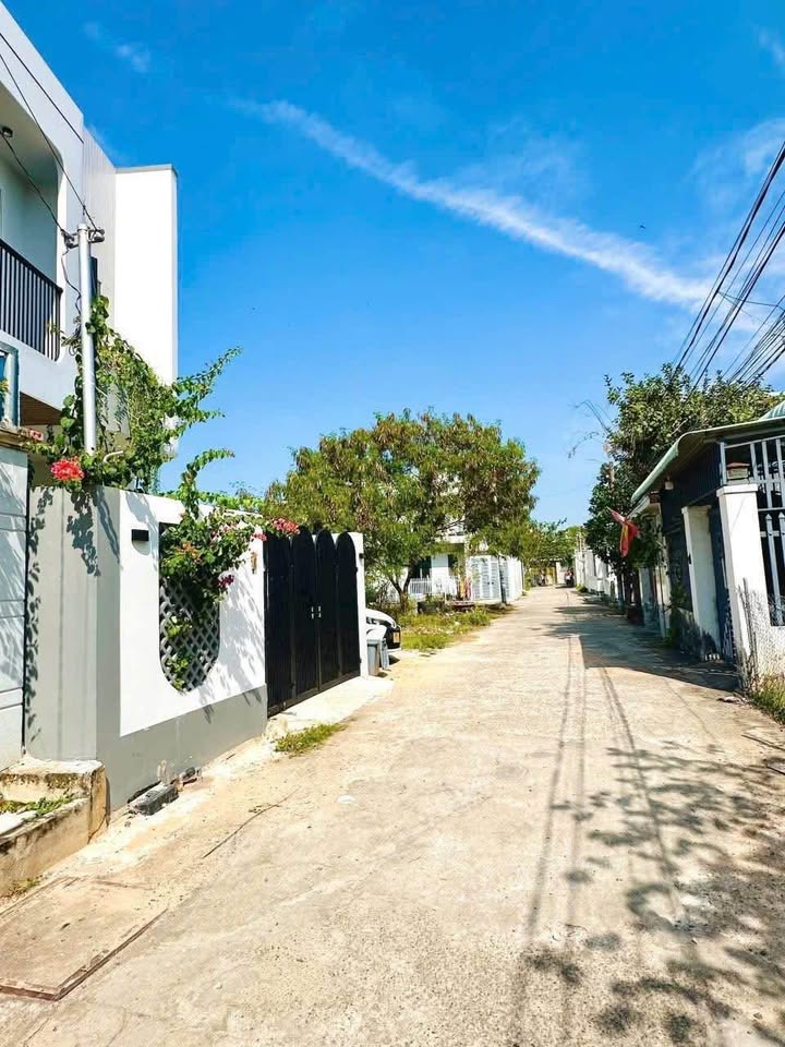 Đất nền Phong Nẫm, Bình Thuận 70.5m² giá 700 triệu - Đường ô tô vào tận nơi!