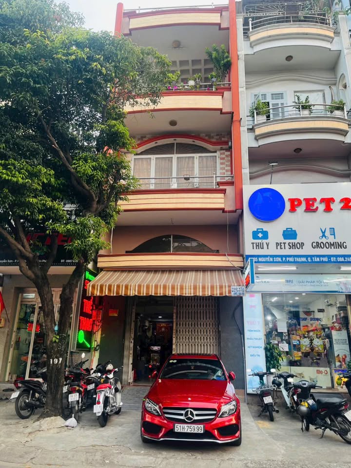 FrontHouse 333 Nguyễn Sơn Tân Phú 81m² giá 17.5 tỷ - Mặt tiền kinh doanh đắc địa!