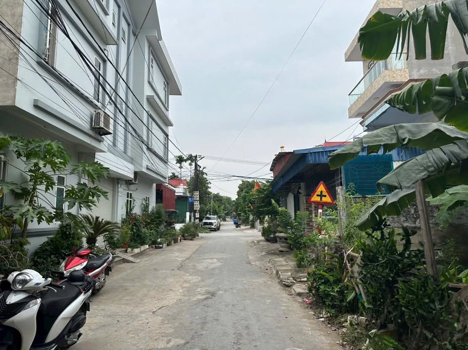 Lô đất Dương Kinh 190m² giá 4.37 tỷ - Đường rộng 8m, tiềm năng phát triển lớn!