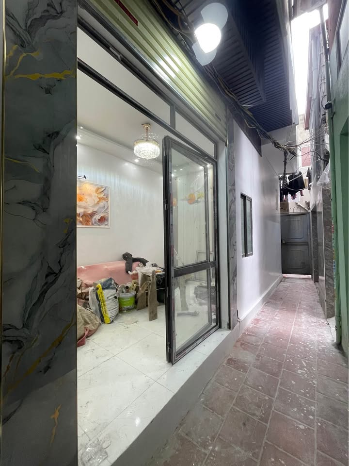 Nhà phố Tô Hiệu Lê Chân 22m² giá 1.98 tỷ - Ngõ nông, tiện ích đầy đủ!