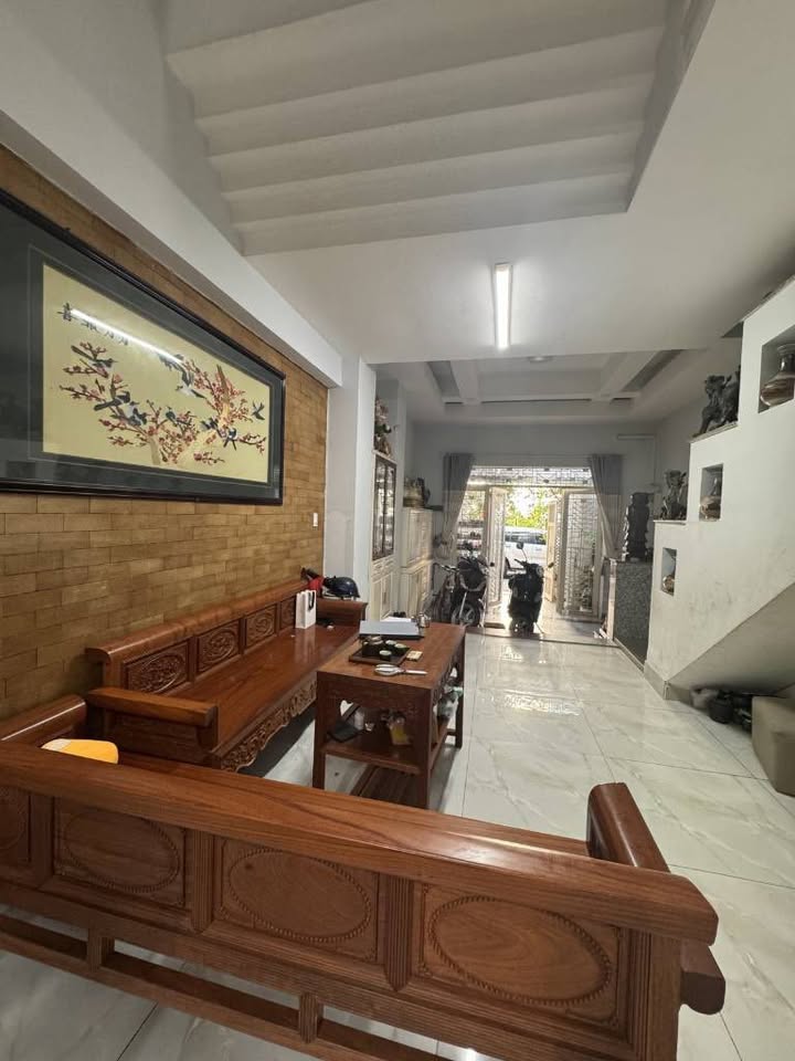 Nhà phố Phú Mỹ, Quận 7, 77m² - Hẻm 6m thông thoáng, 3 tầng hiện đại