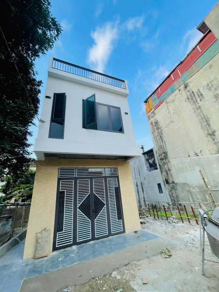 Nhà 3 tầng Lý Nhân Tông, Đông Thọ 55m² giá 2 tỷ - Sẵn sàng vào ở!