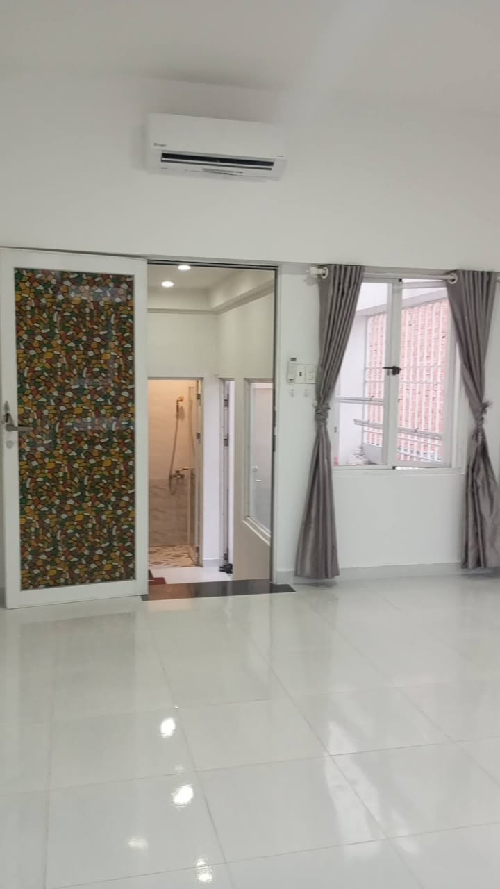 Phòng trọ 26m² Tân Bình giá 4.5 triệu - Siêu đẹp, không chung chủ!