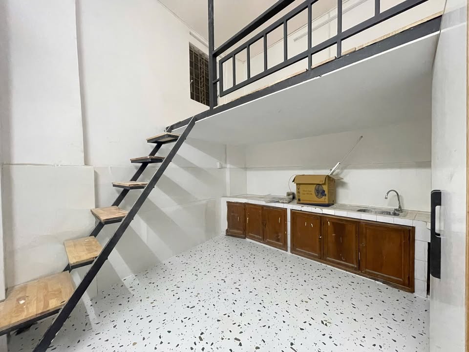 Căn hộ cho thuê đường Phó Đức Chính Quận 1 giá 5 triệu - Nội thất đầy đủ, sẵn sàng vào ở!