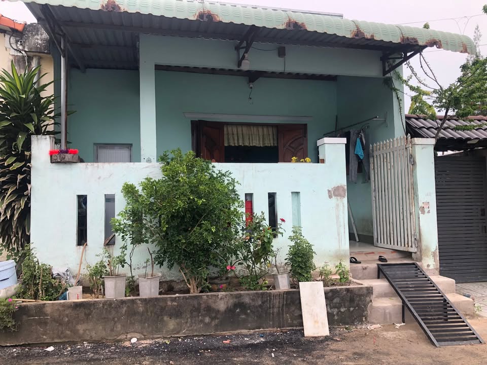 Nhà Bán Phước Hải Đất Đỏ 64m² - Sổ đỏ chính chủ, Giá chỉ 3 tỷ!